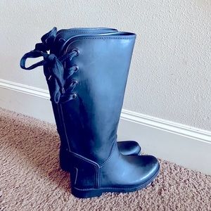 Coach black lace-up rain boots size 8